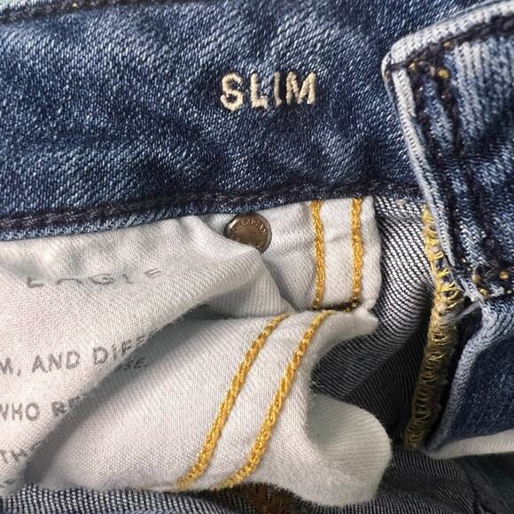 Men's American Eagle Next level airflex Slim medium wash distressed Size 29 X 32 - Picture 9 of 11